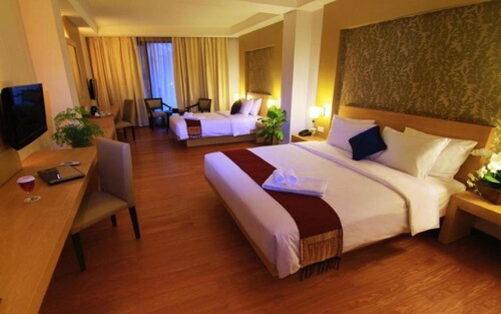 The Axana Hotel Padang  Dış mekan fotoğraf
