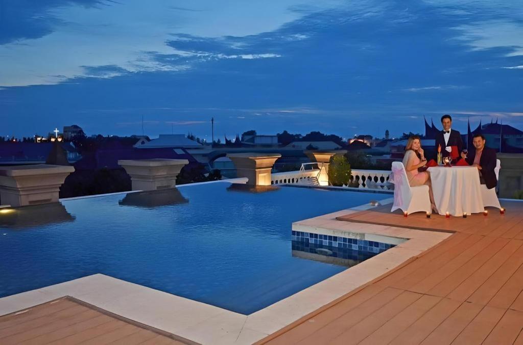 The Axana Hotel Padang  Dış mekan fotoğraf